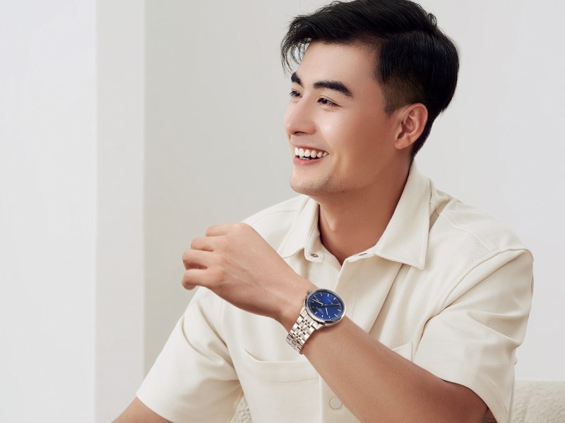 國內(nèi)腕表一線品牌天王表，獨(dú)具格調(diào)的出行伴侶